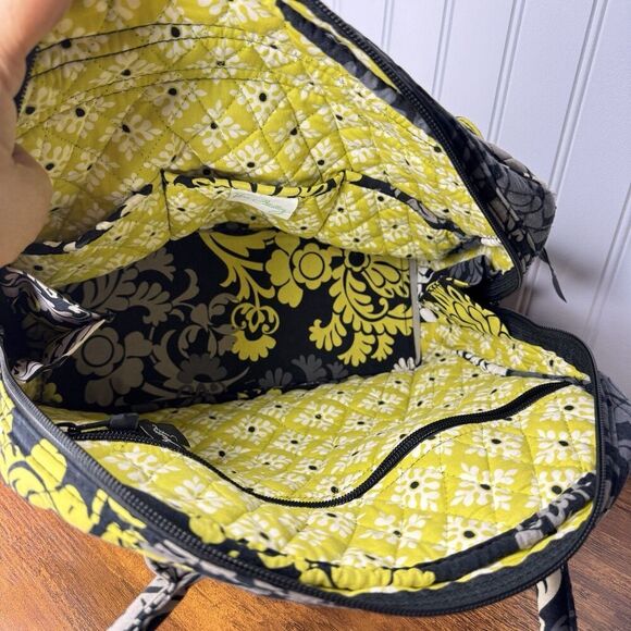 Retired Vera Bradley BAROQUE Large Weekender Travel Bag Green Black - Picture 6 of 11